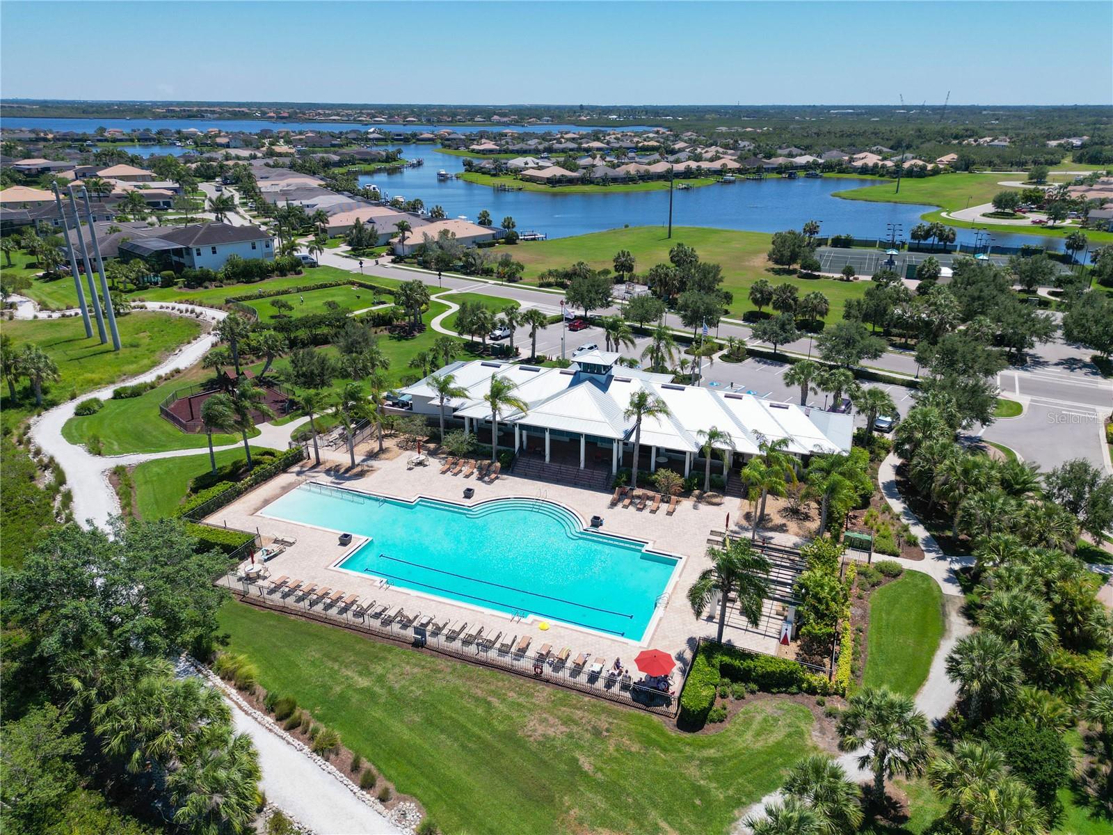 910 Tidewater Shores Loop #103 Property Photo 41