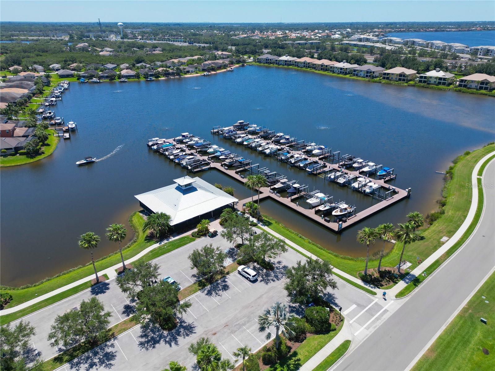 910 Tidewater Shores Loop #103 Property Photo 46