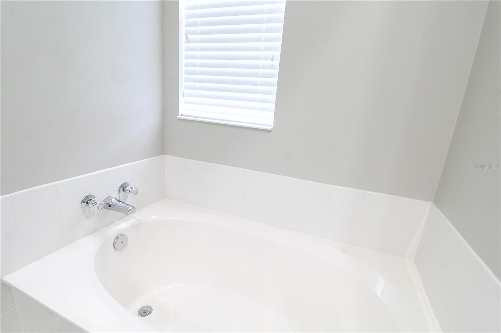 5373 Davini St Property Photo 17