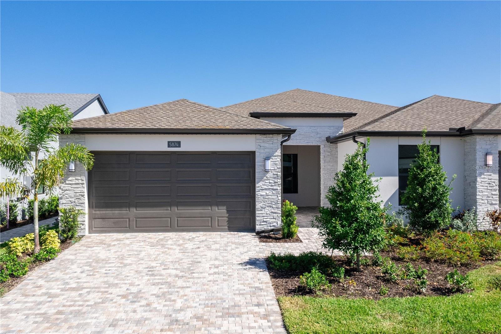 A4698579 Property Photo 1