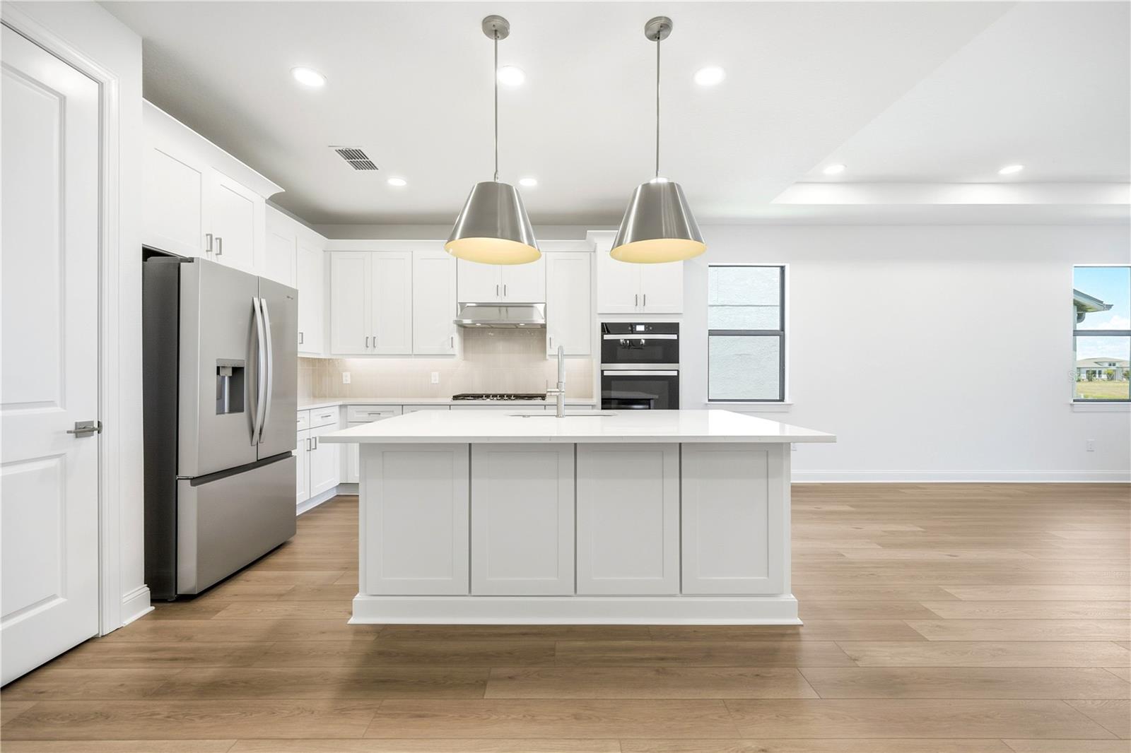 A4698579 Property Photo 5