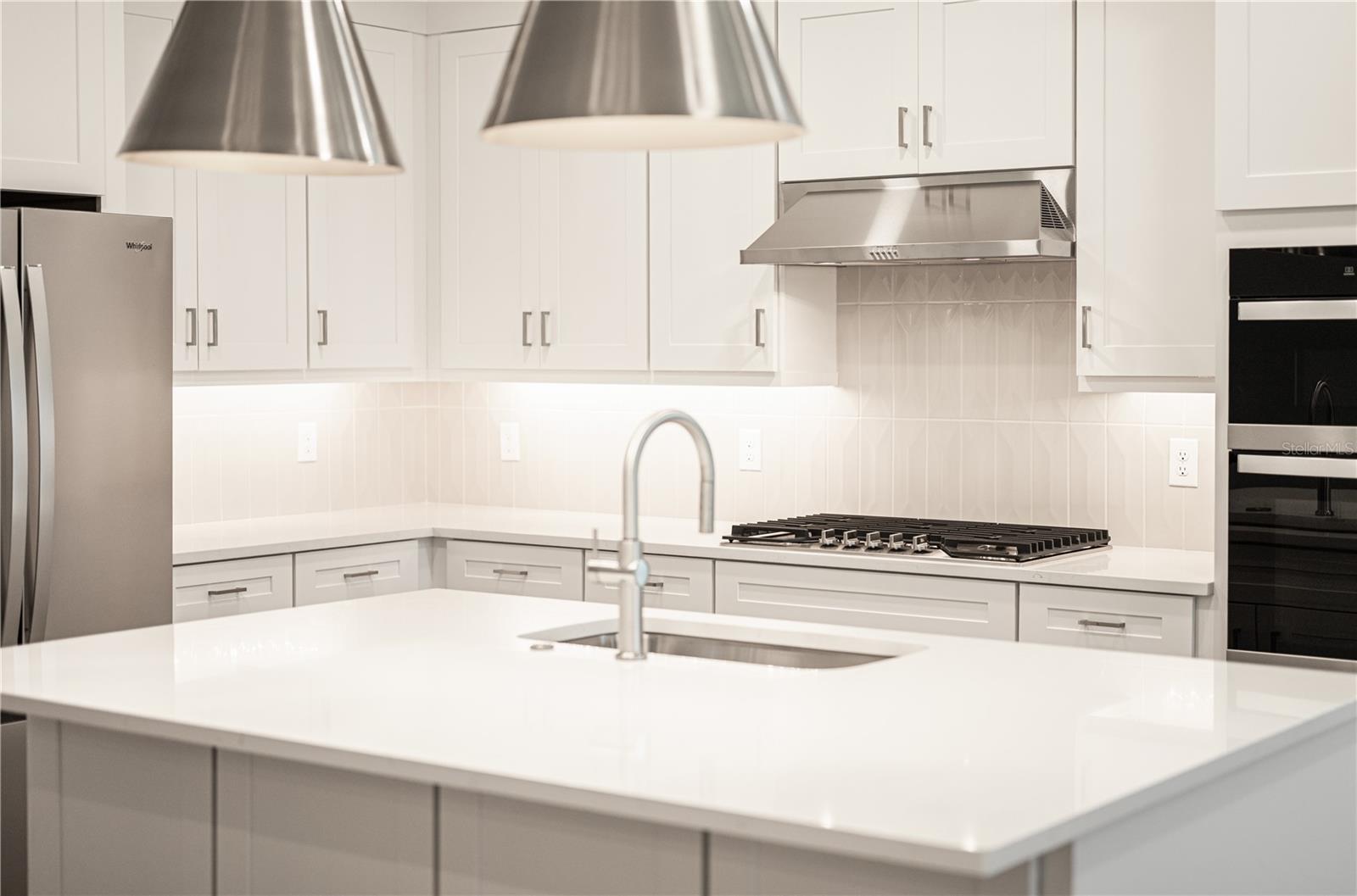 A4698579 Property Photo 8