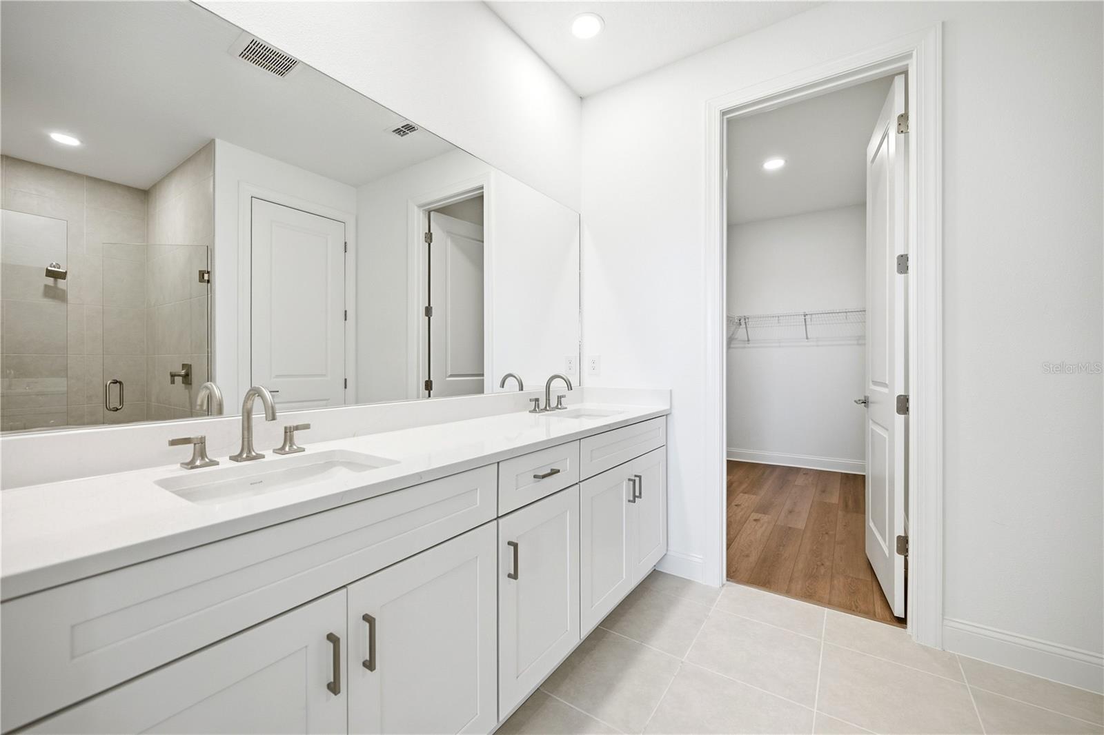 A4698579 Property Photo 16
