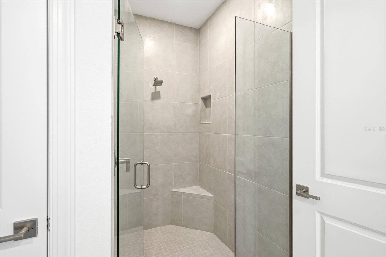 A4698579 Property Photo 18