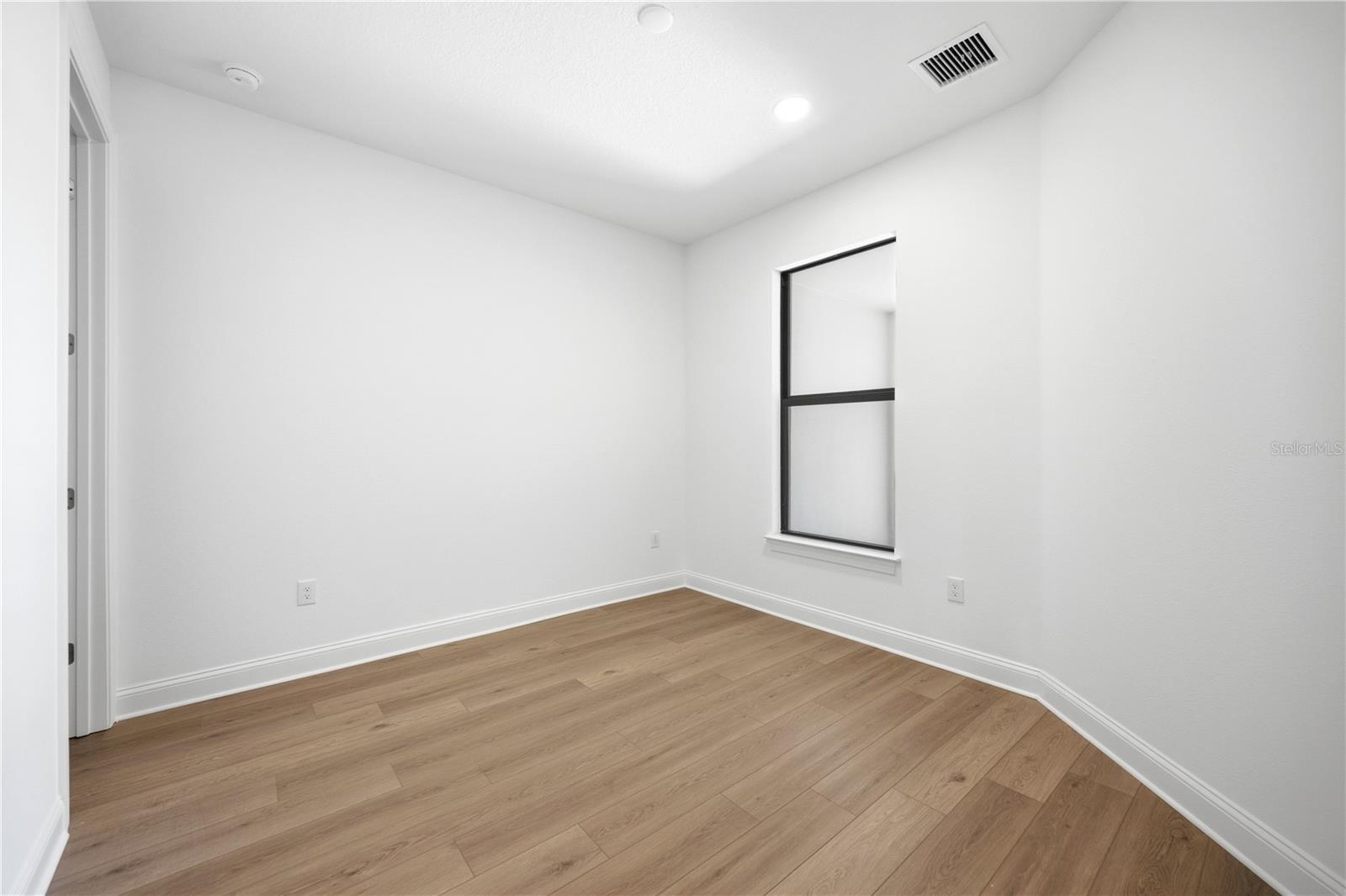 A4698579 Property Photo 21