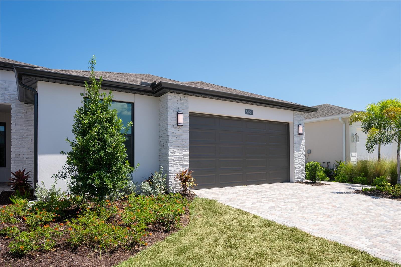 A4698591 Property Photo 3