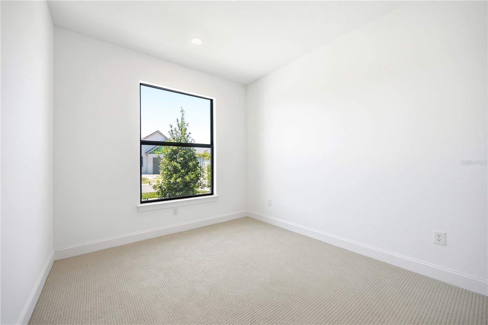 A4698591 Property Photo 24