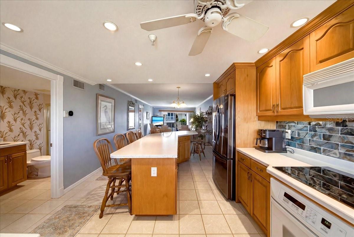 1480 Gulf Blvd #202 Property Photo 5