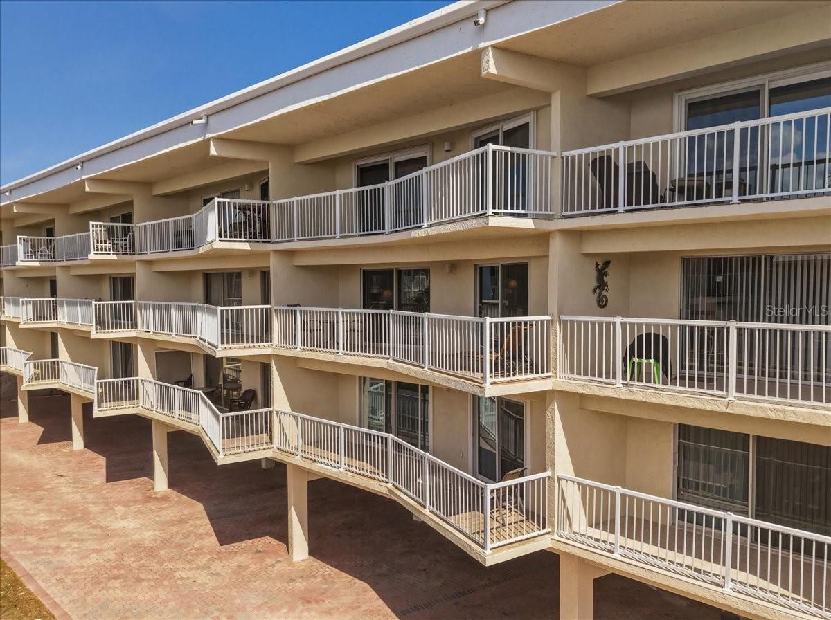 1480 Gulf Blvd #202 Property Photo 35