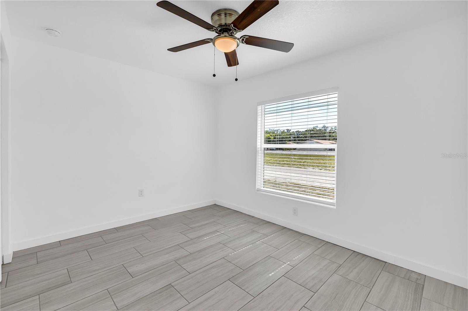 2206 53rd Ave E Property Photo 17