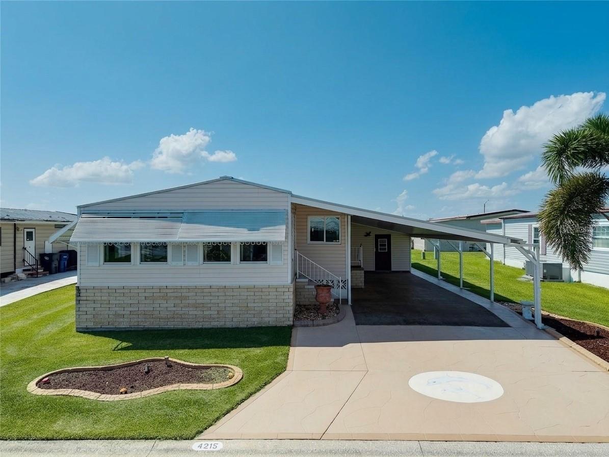 4215 14th St E Property Photo 1