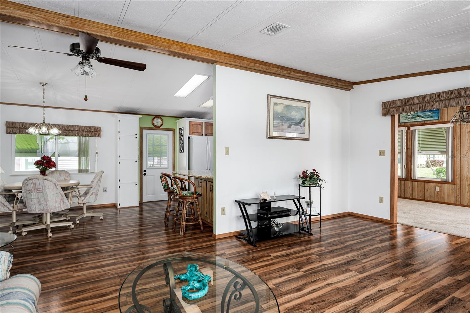 4215 14th St E Property Photo 5