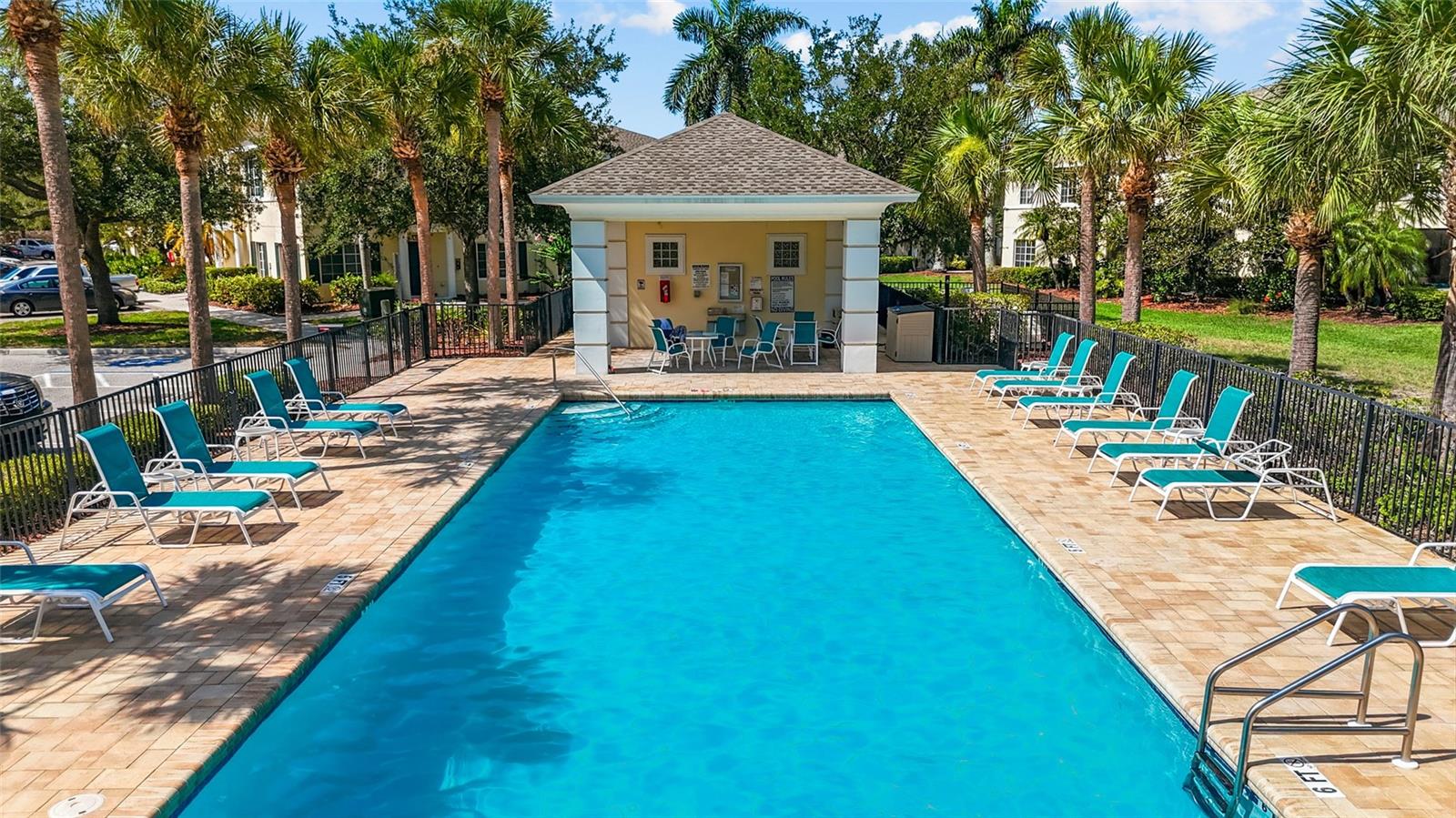 220 Cape Harbour Loop #unit 101 Property Photo 4