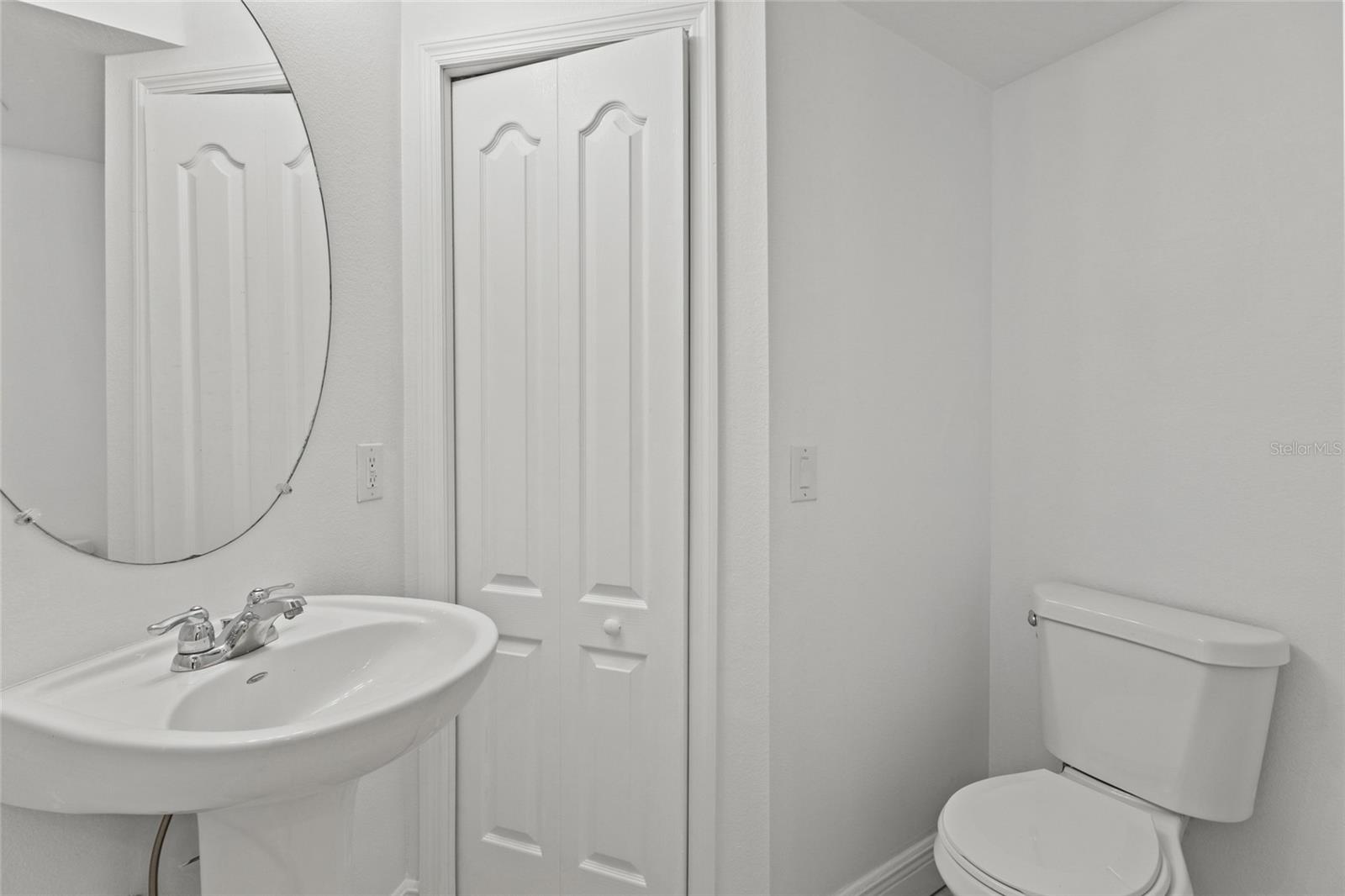 220 Cape Harbour Loop #unit 101 Property Photo 14