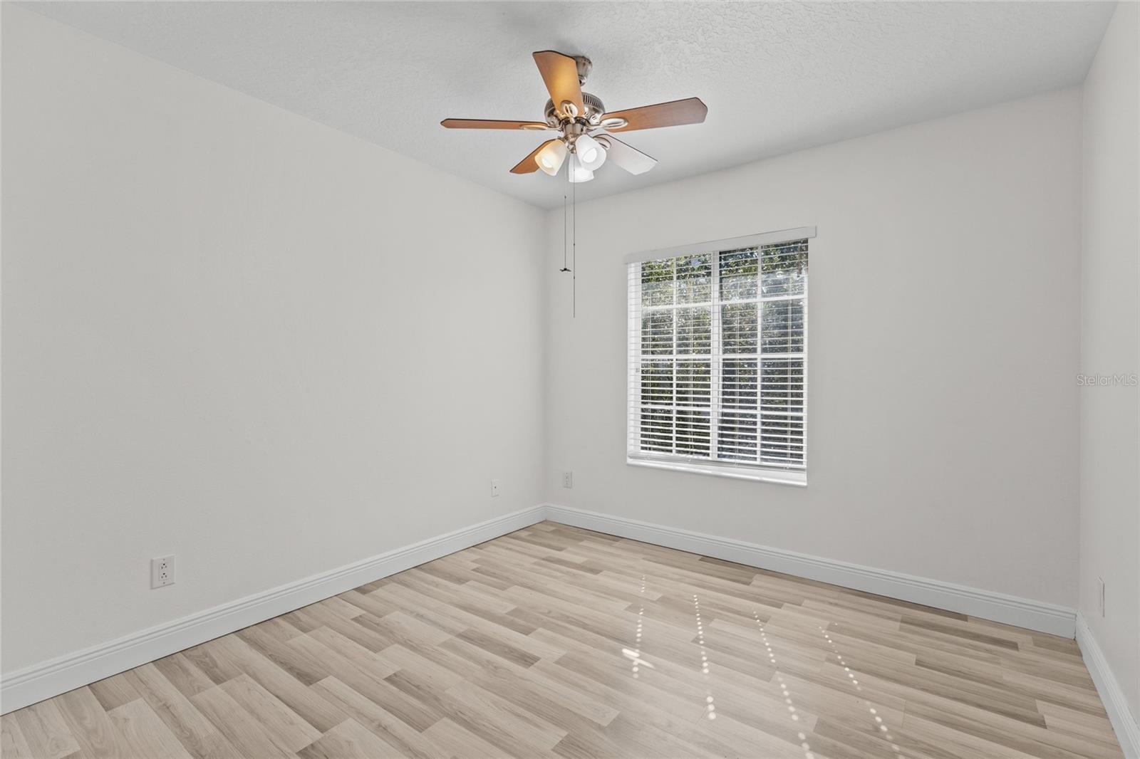 220 Cape Harbour Loop #unit 101 Property Photo 16