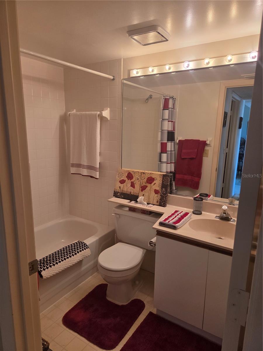 4460 Fairways Blvd #302 Property Photo 9