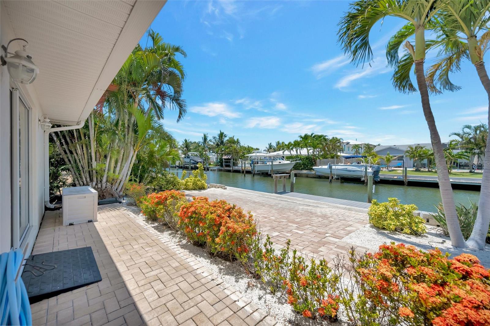 514 Key Royale Dr Property Photo 49