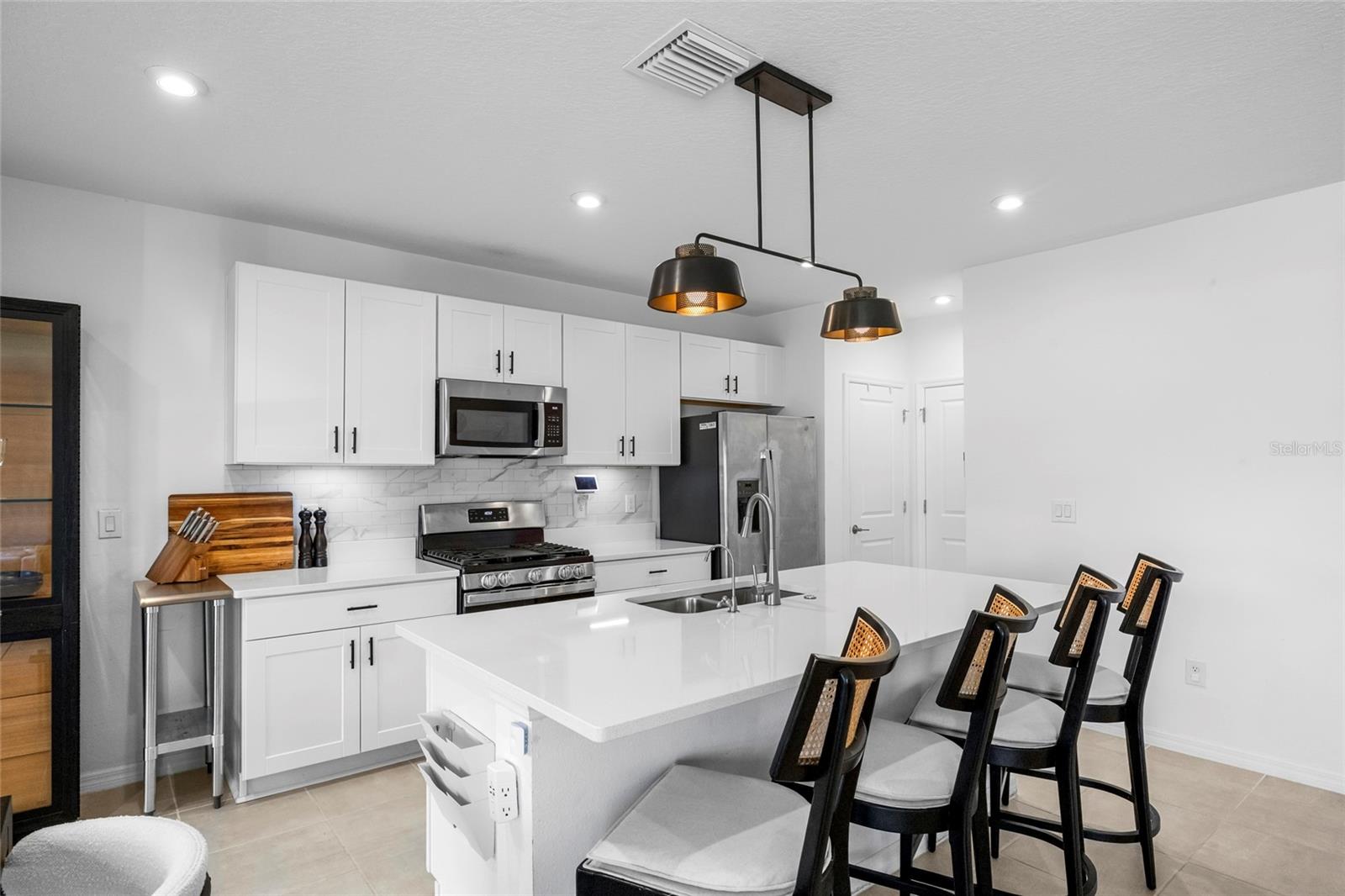 6365 Springmont Loop Property Photo 12