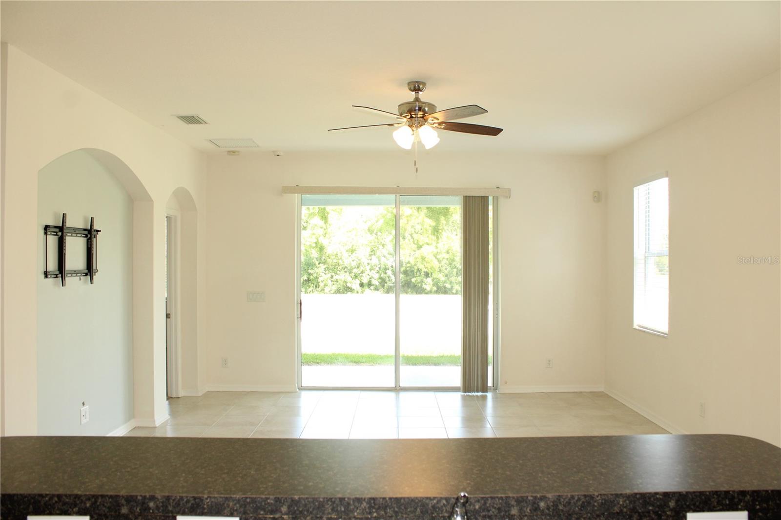 5024 119th Ter E Property Photo 6