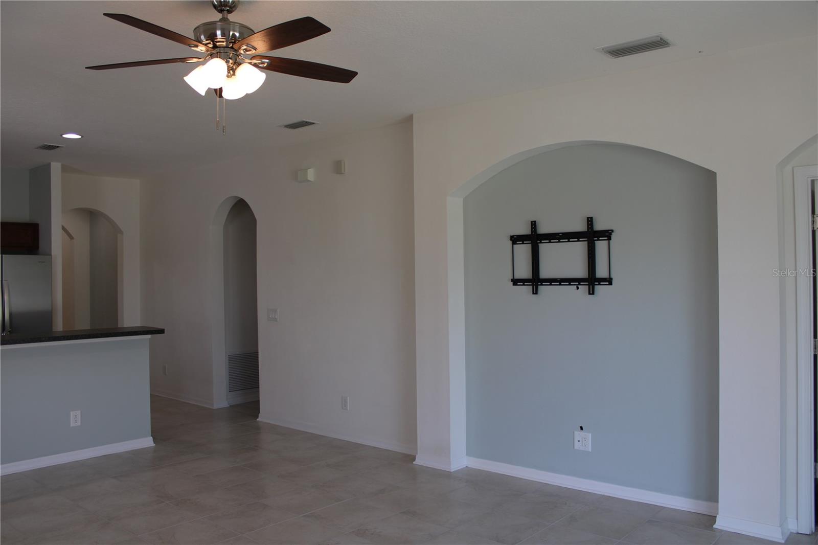 5024 119th Ter E Property Photo 9