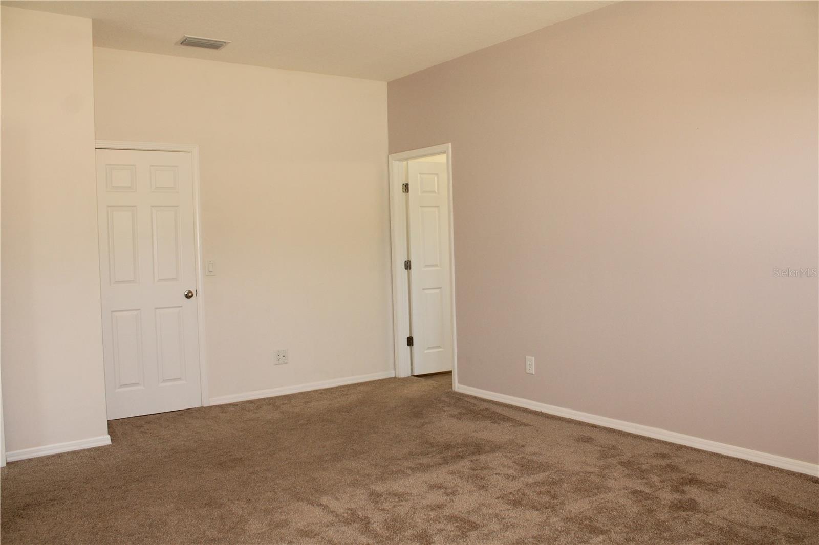 5024 119th Ter E Property Photo 13