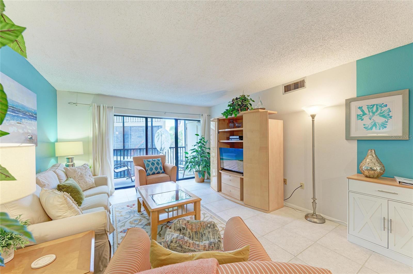 6157 Midnight Pass Rd #e12 Property Photo 7