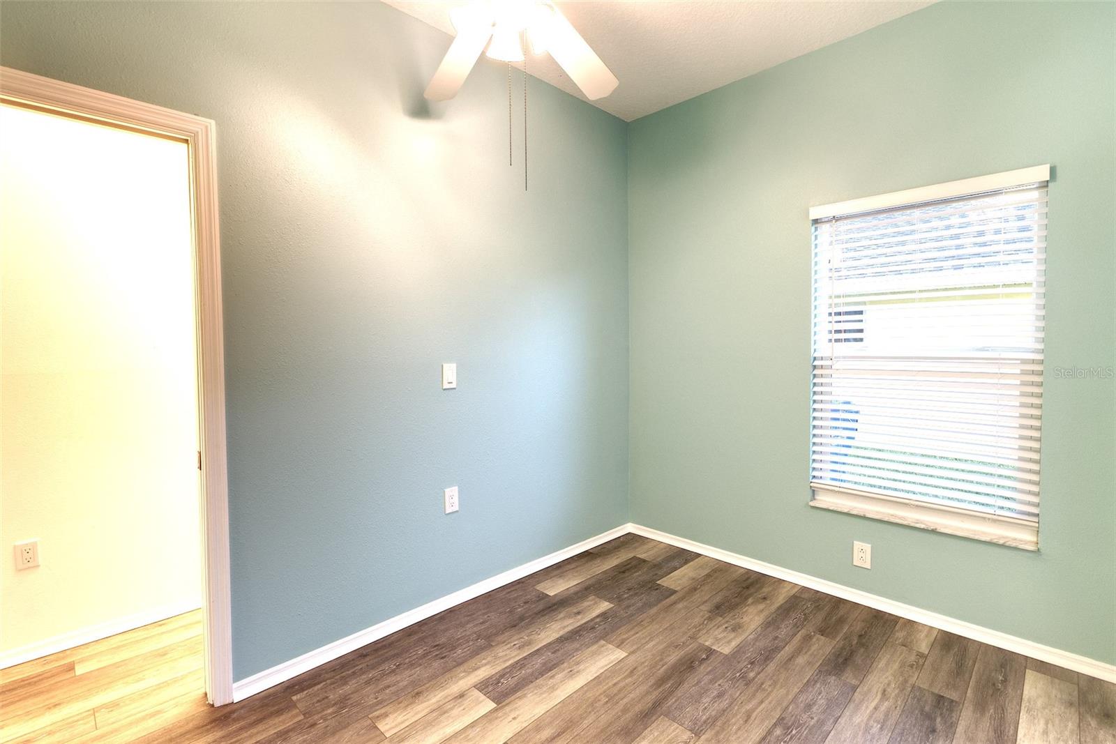 6734 60th Street Cir E Property Photo 20