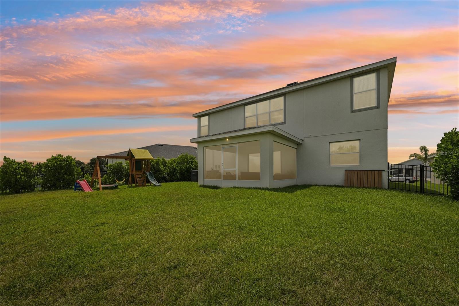 16113 67th Ct E Property Photo 2