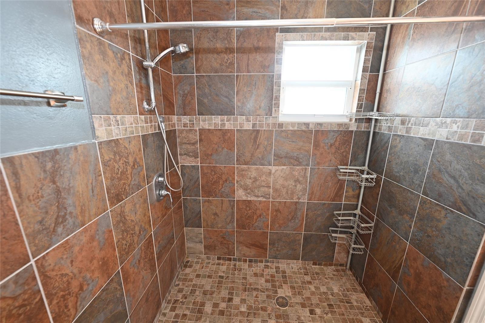 6524 Mauna Loa Blvd Property Photo 14