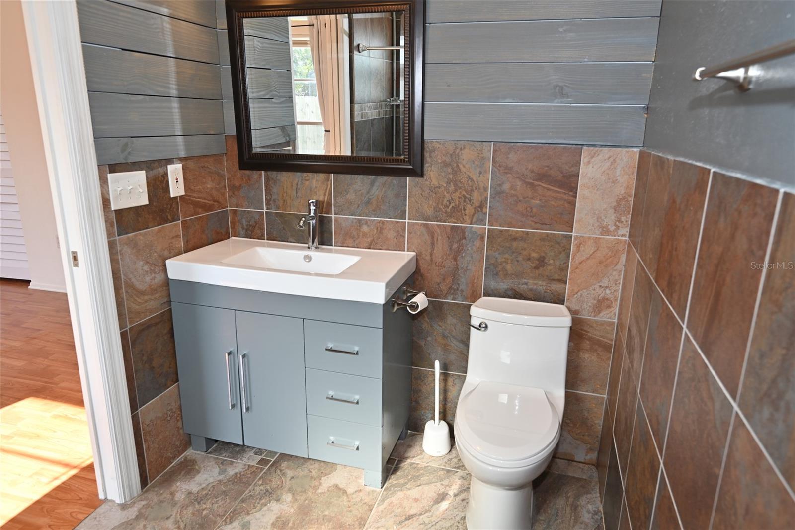 6524 Mauna Loa Blvd Property Photo 15