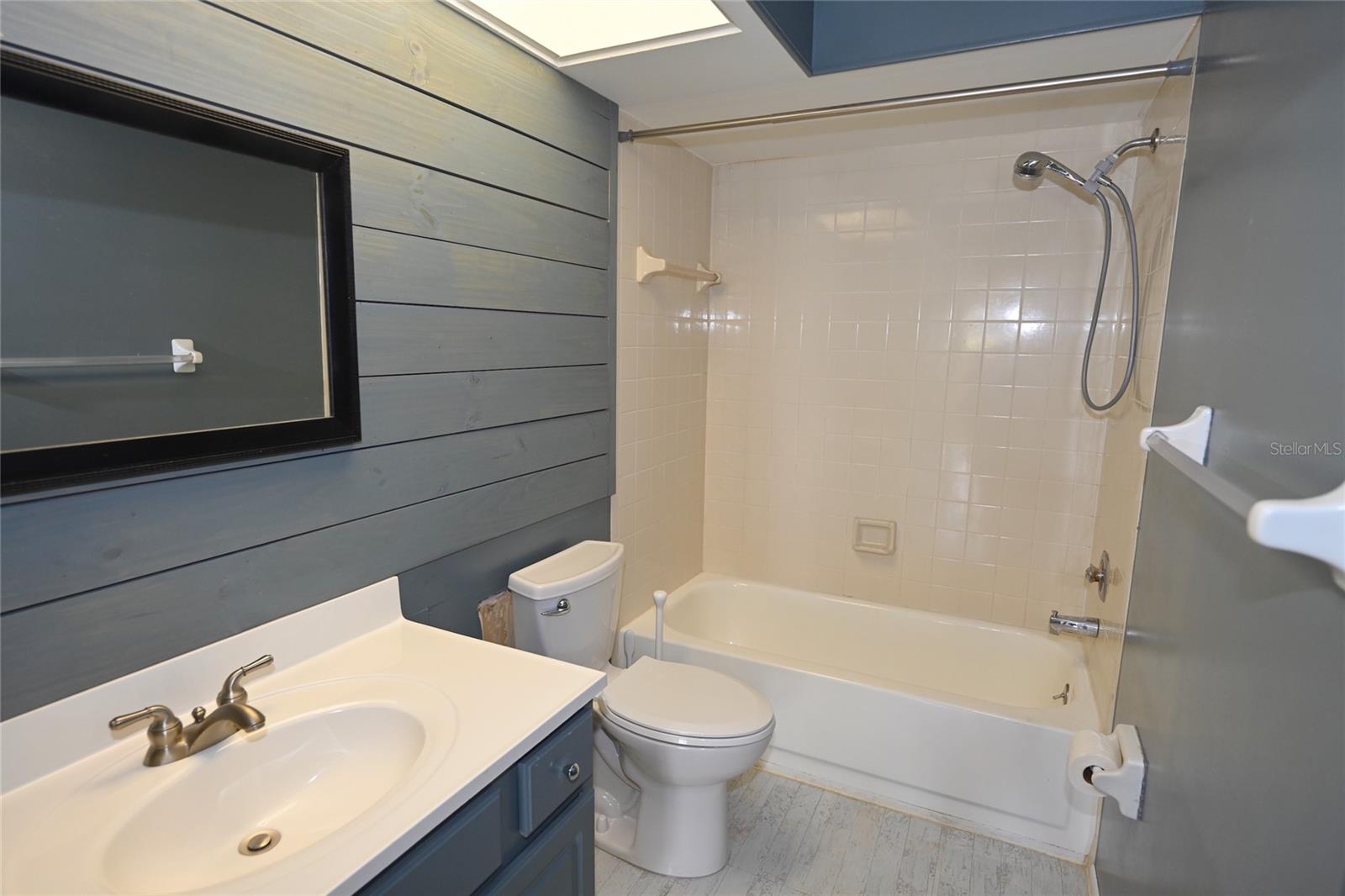 6524 Mauna Loa Blvd Property Photo 17