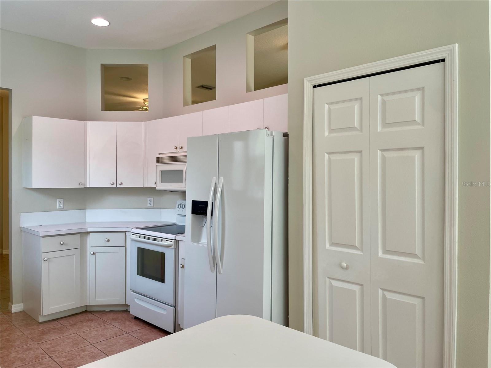 6813 Winslow St Property Photo 5