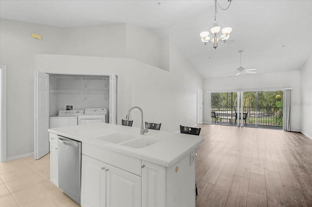 6870 Fairview Ter Property Photo 9