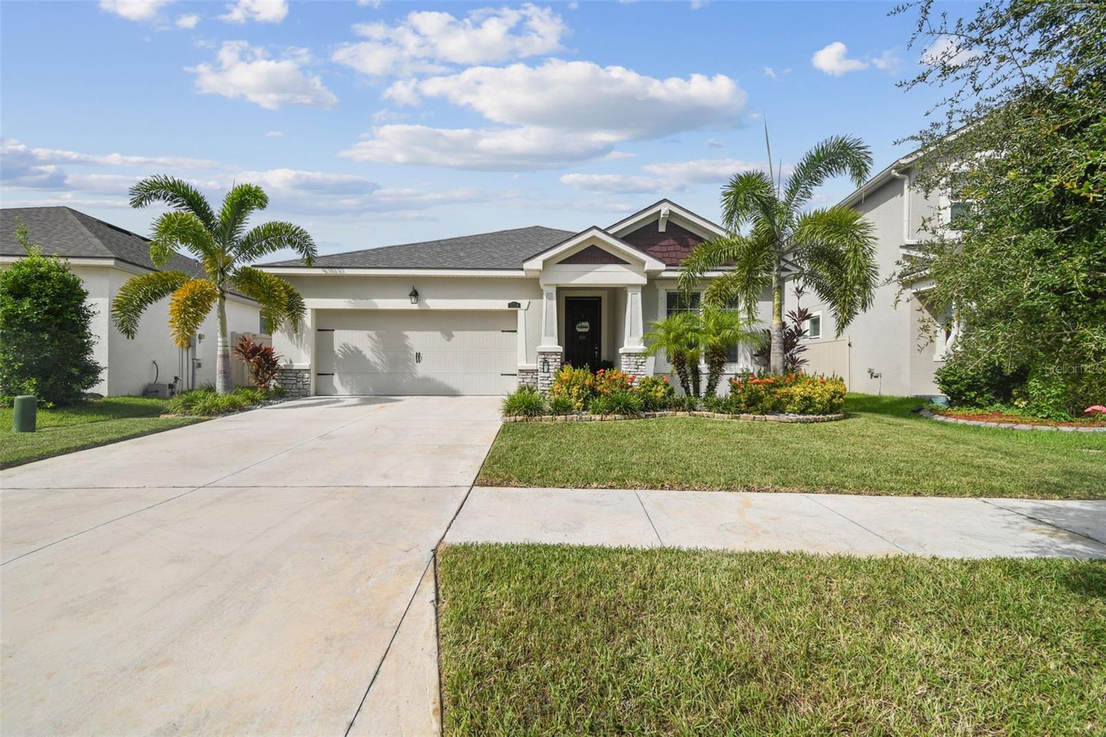 11514 Cedar Valley Dr Property Photo 1
