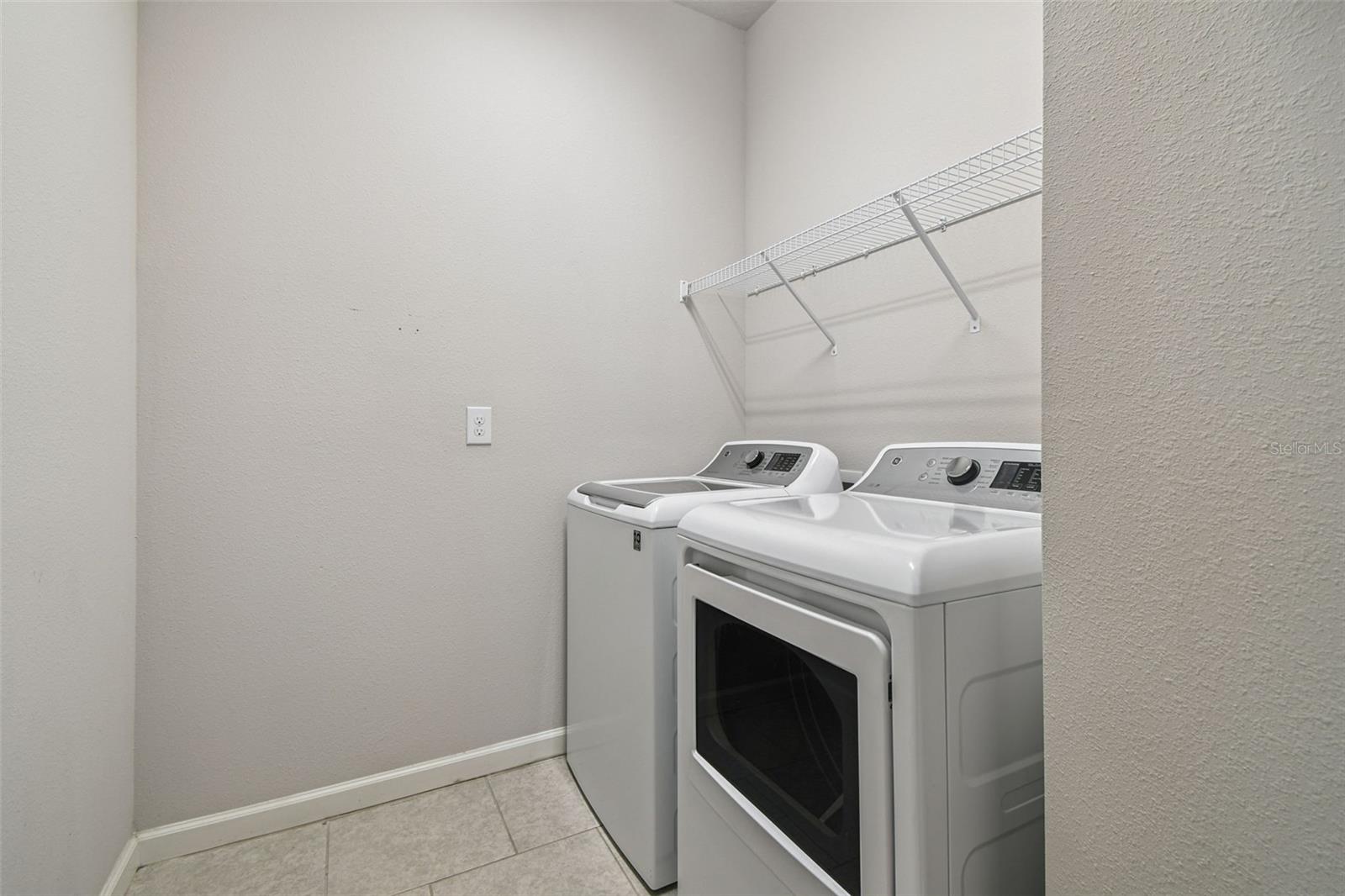11514 Cedar Valley Dr Property Photo 9