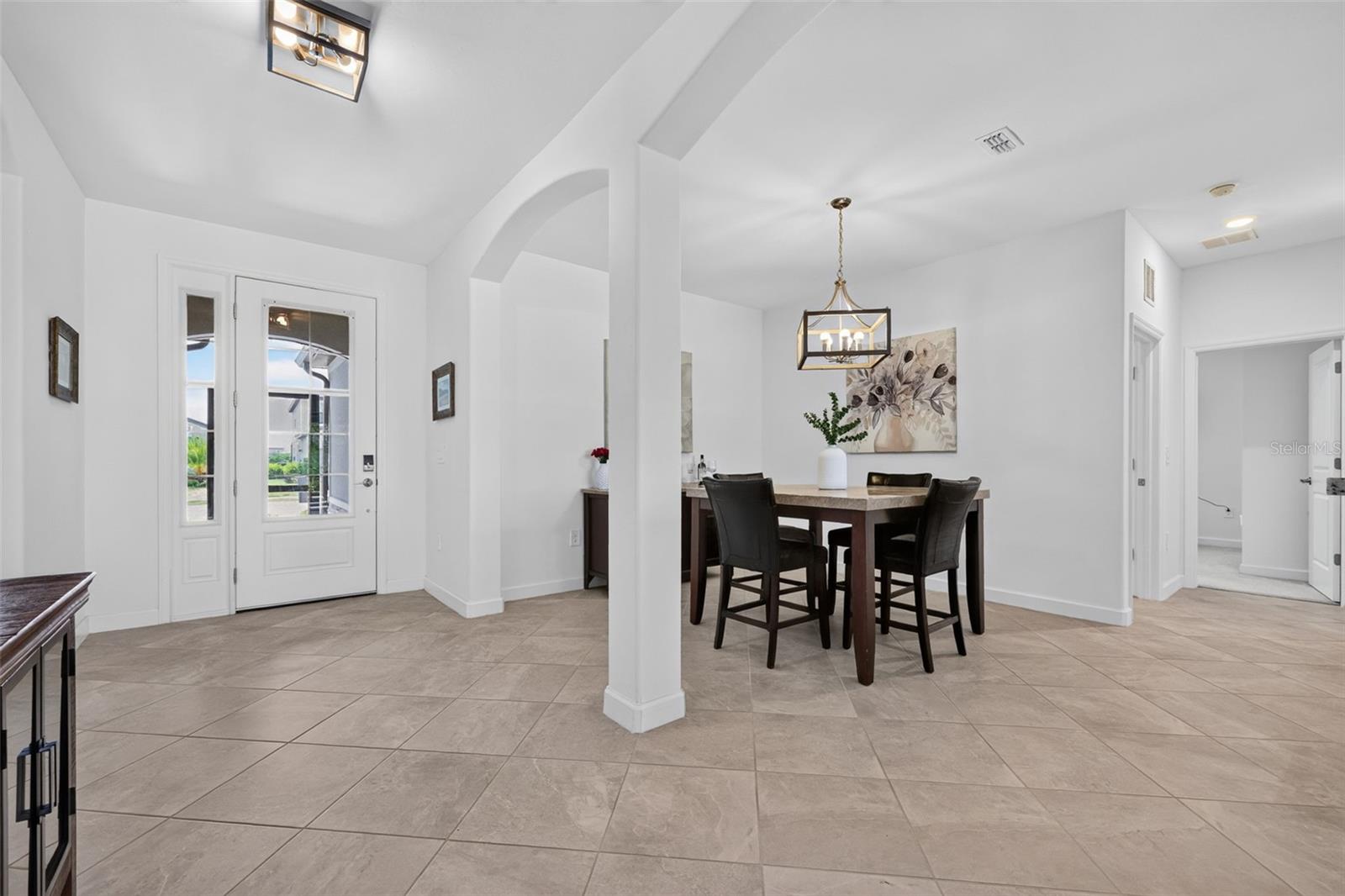 4881 Seafoam Trl Property Photo 4