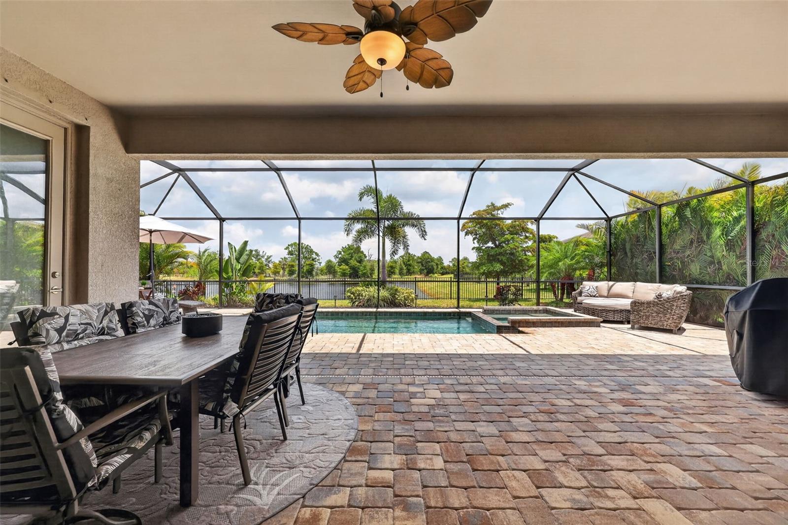 4881 Seafoam Trl Property Photo 31