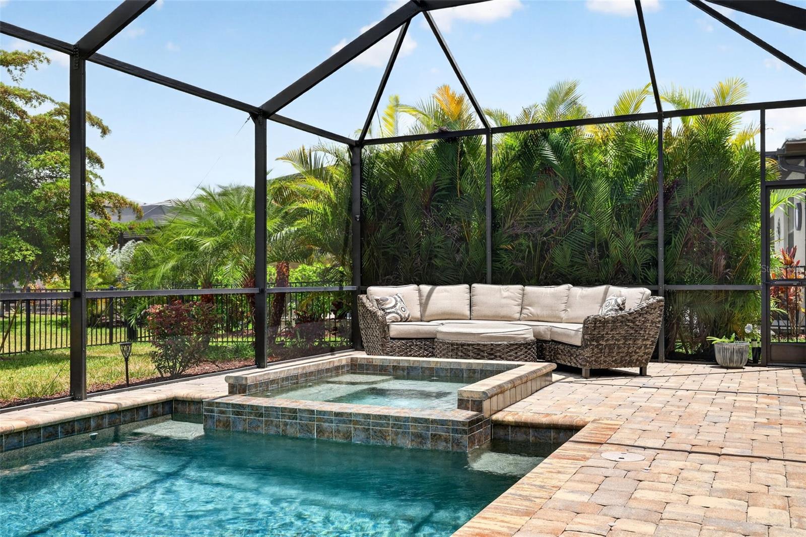 4881 Seafoam Trl Property Photo 37