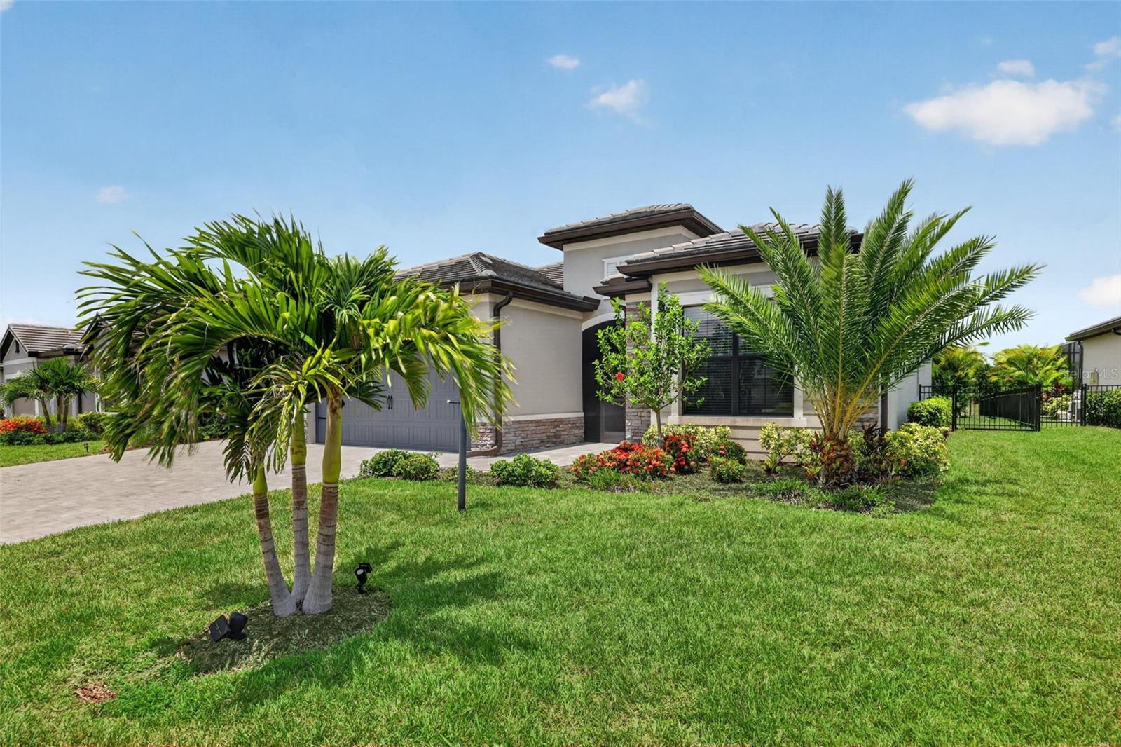 4881 Seafoam Trl Property Photo 46