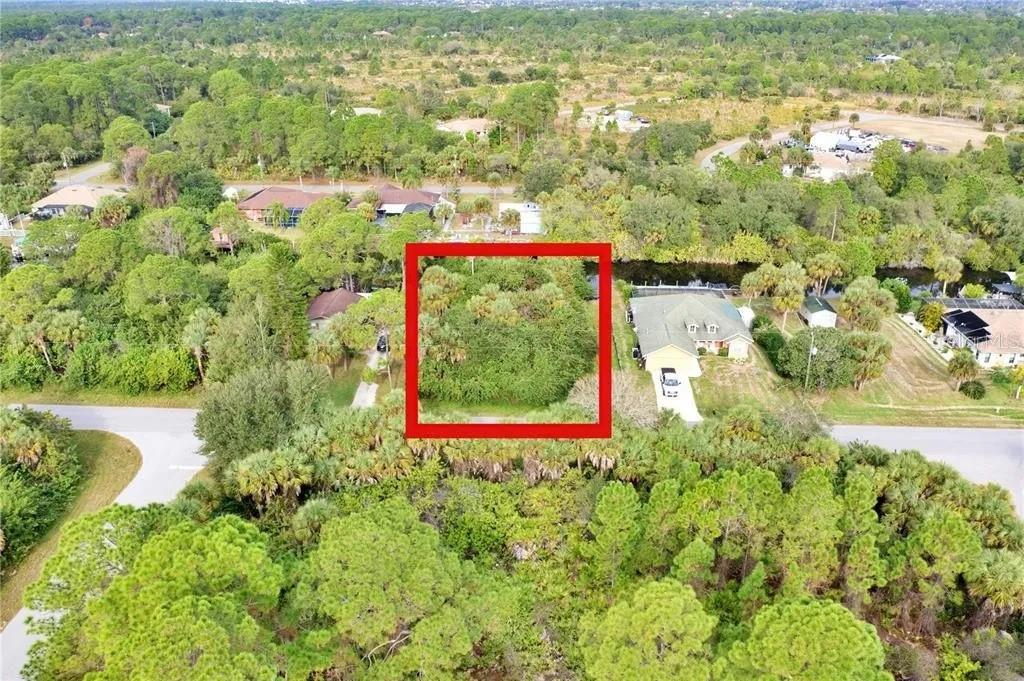 369 Cheshire St Property Photo 4