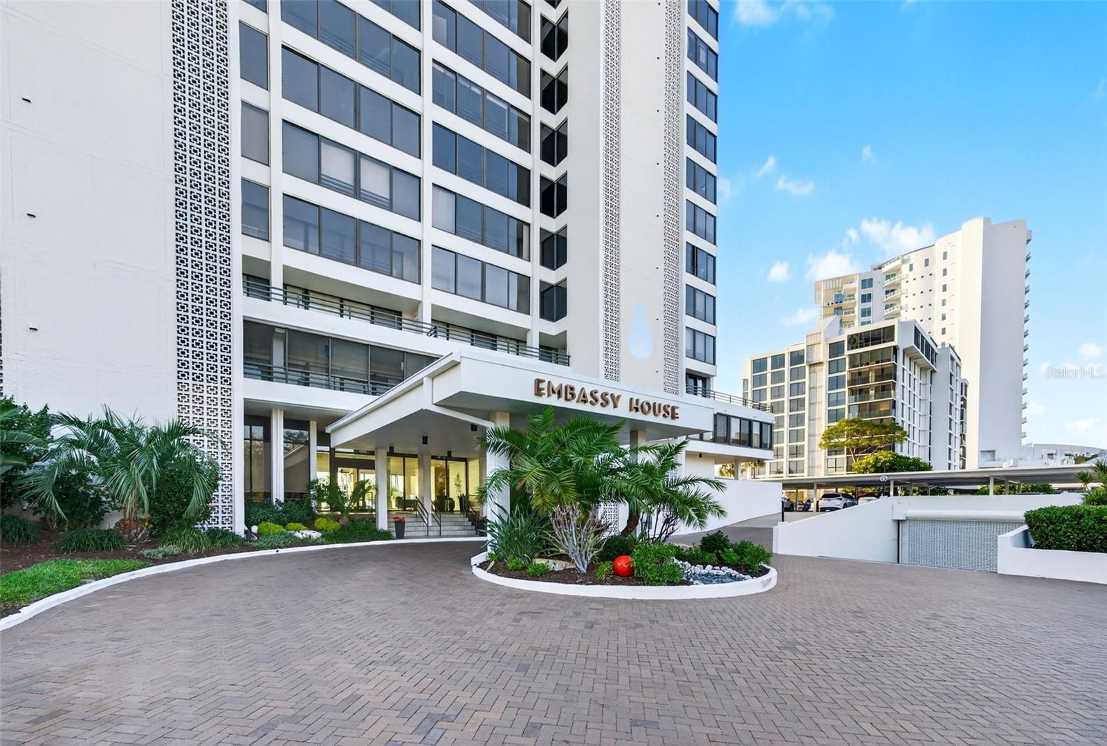 770 S Palm Ave #ph2 Property Photo 6