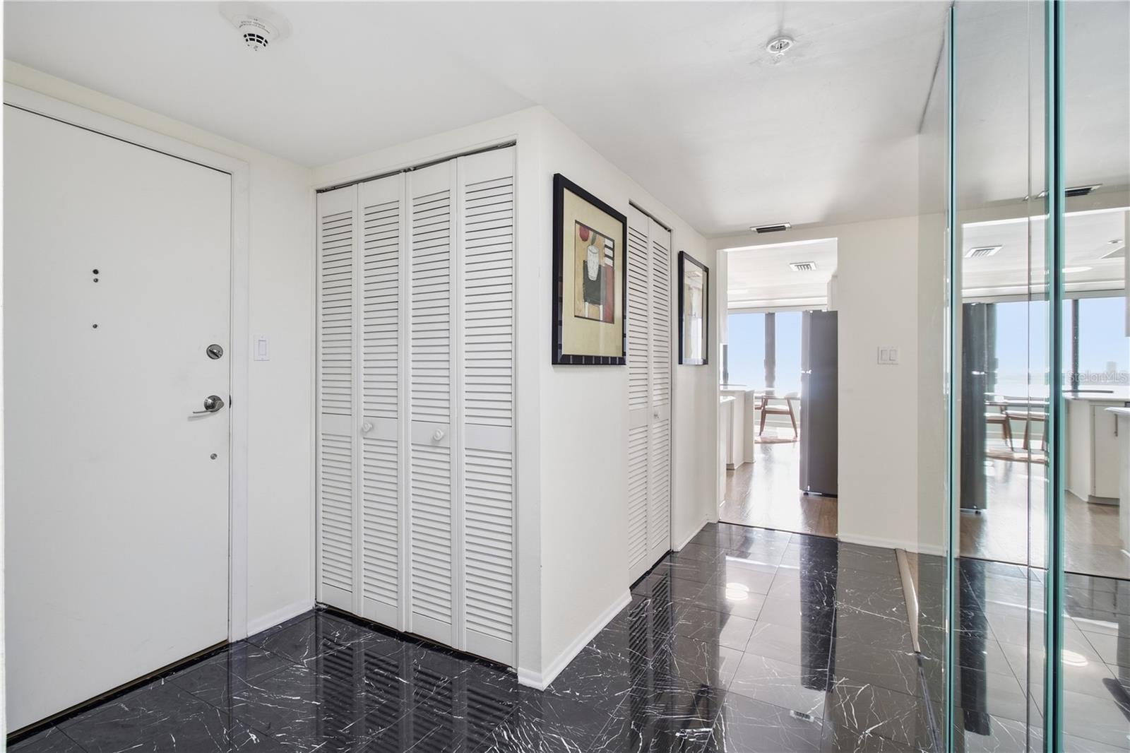 770 S Palm Ave #ph2 Property Photo 9