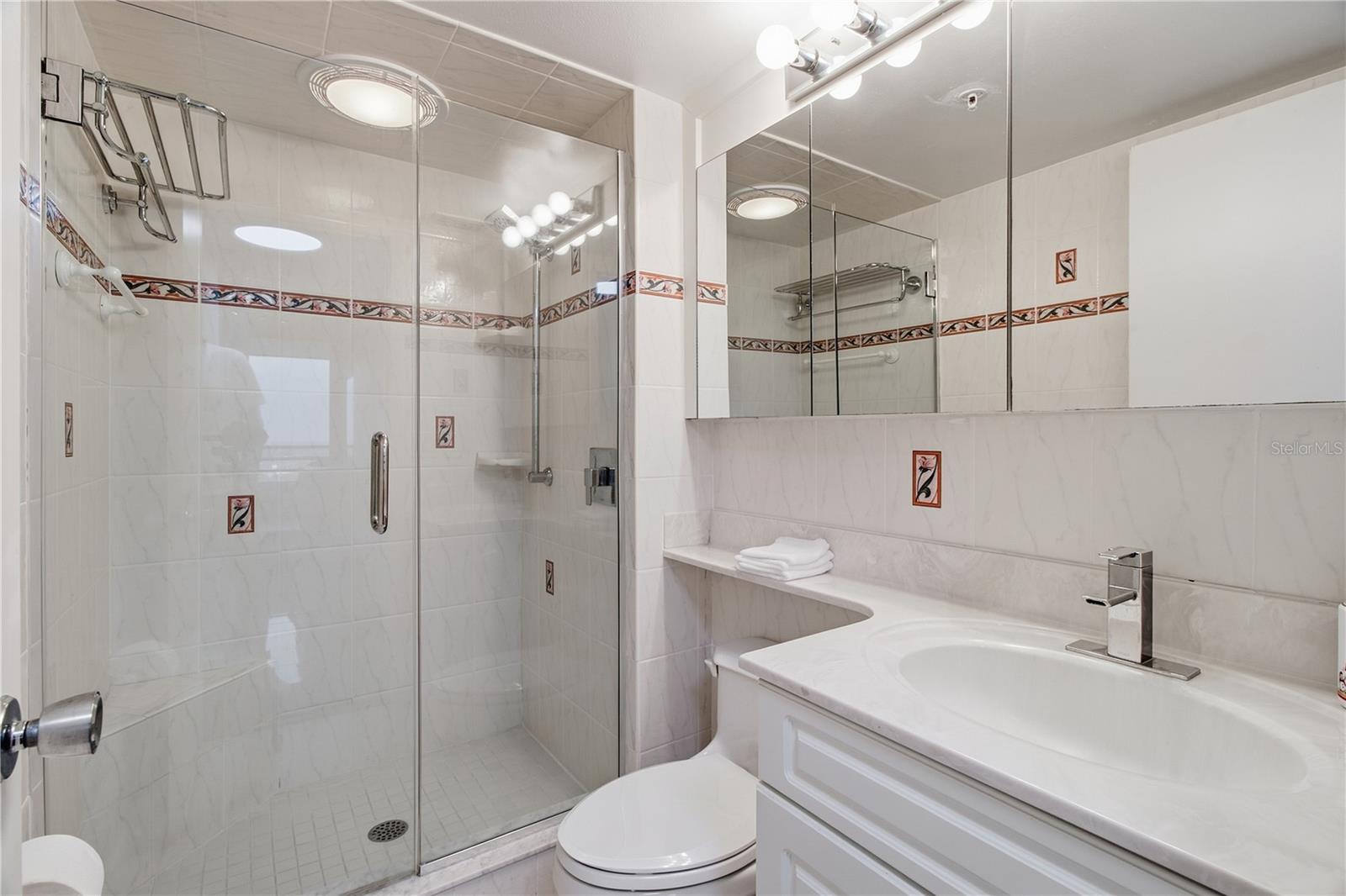 770 S Palm Ave #ph2 Property Photo 10