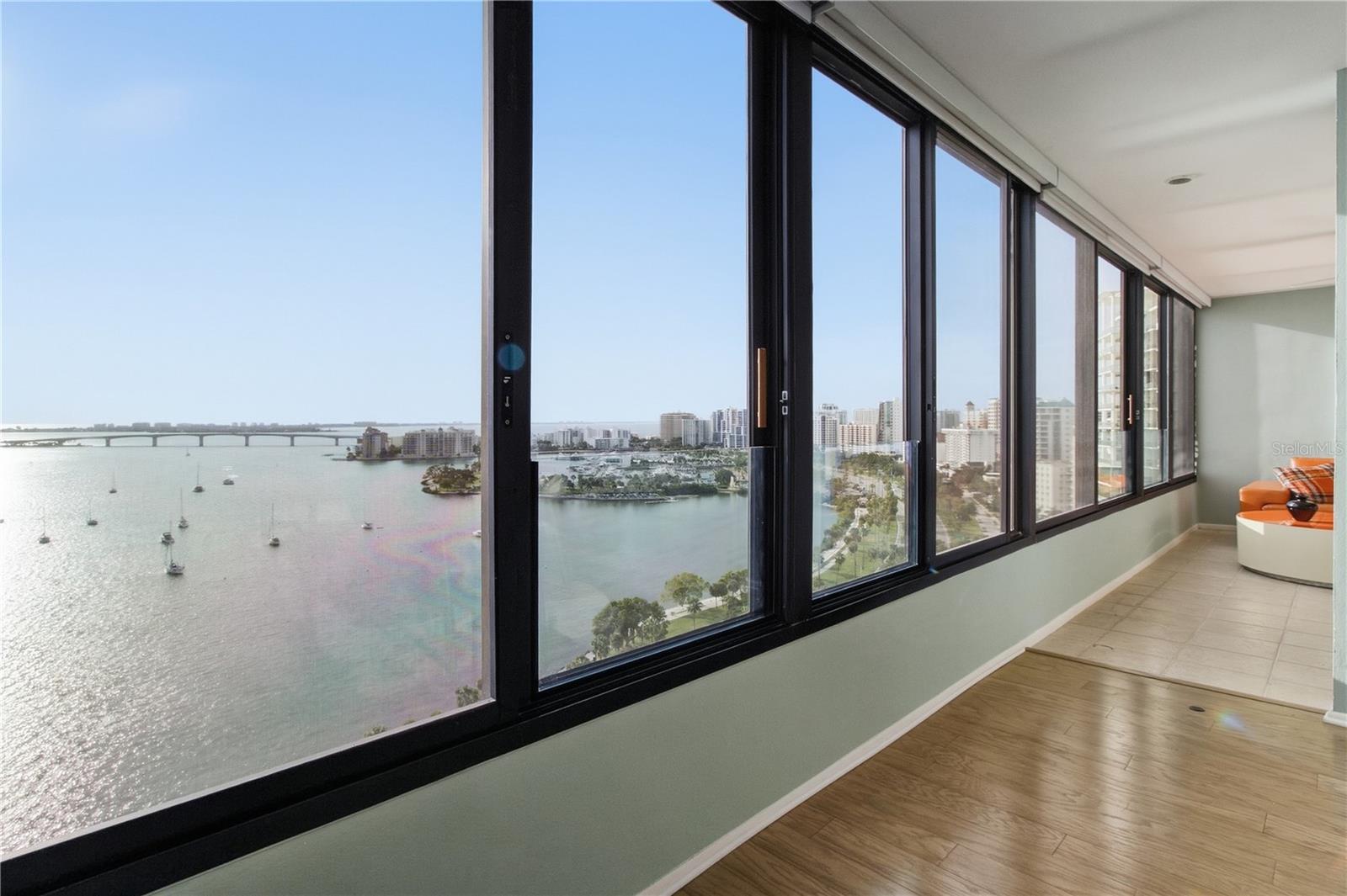 770 S Palm Ave #ph2 Property Photo 32