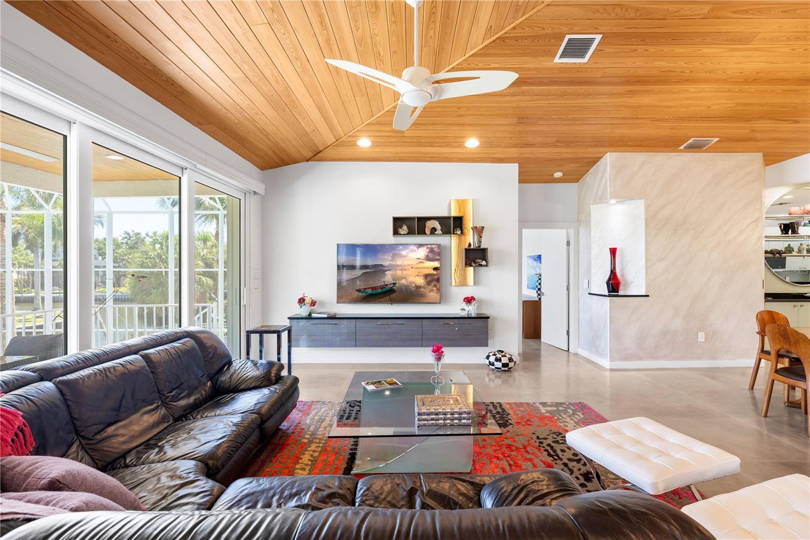 412 Treasure Boat Way Property Photo 13