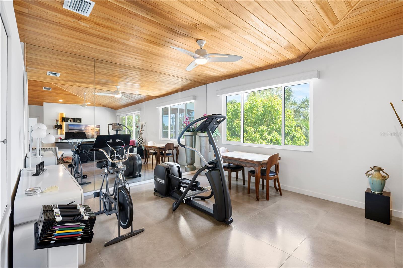 412 Treasure Boat Way Property Photo 15