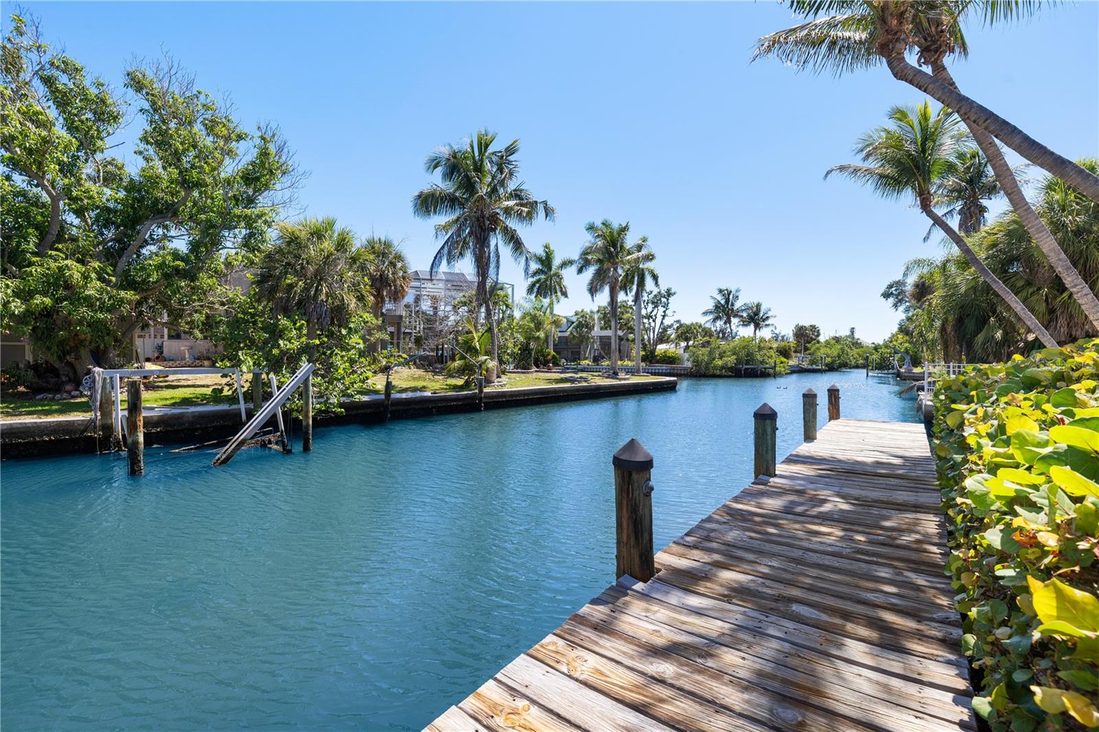 412 Treasure Boat Way Property Photo 63