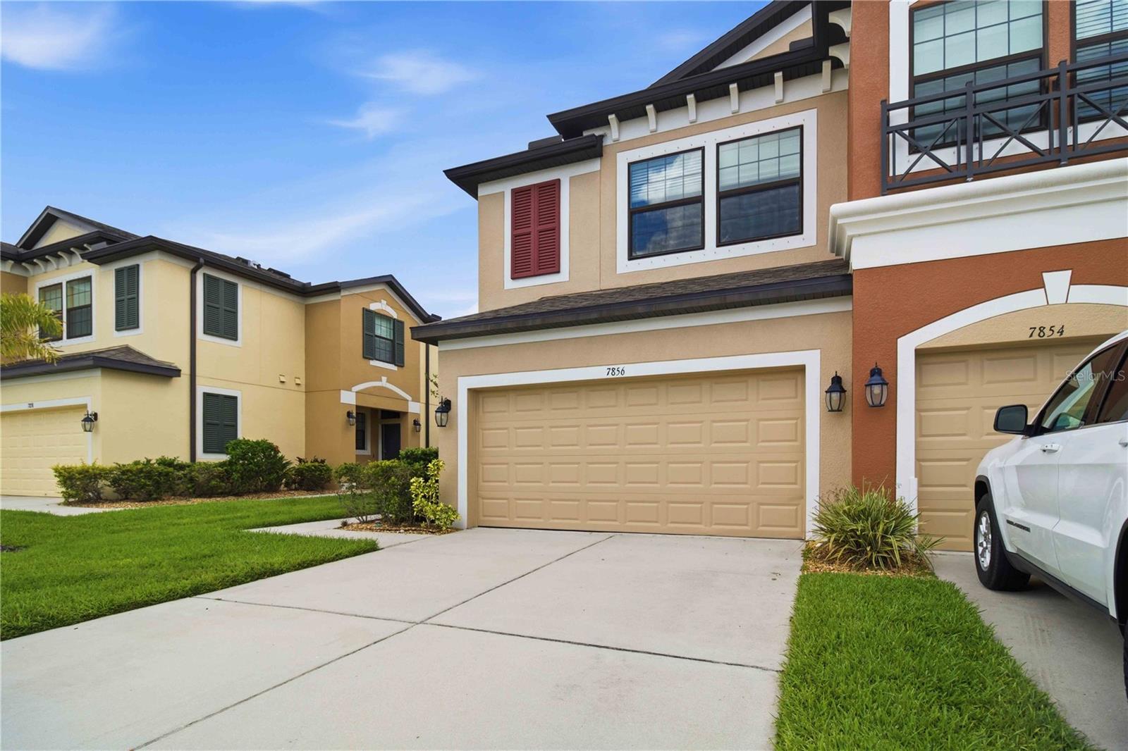 7856 52nd Ter E Property Photo 4