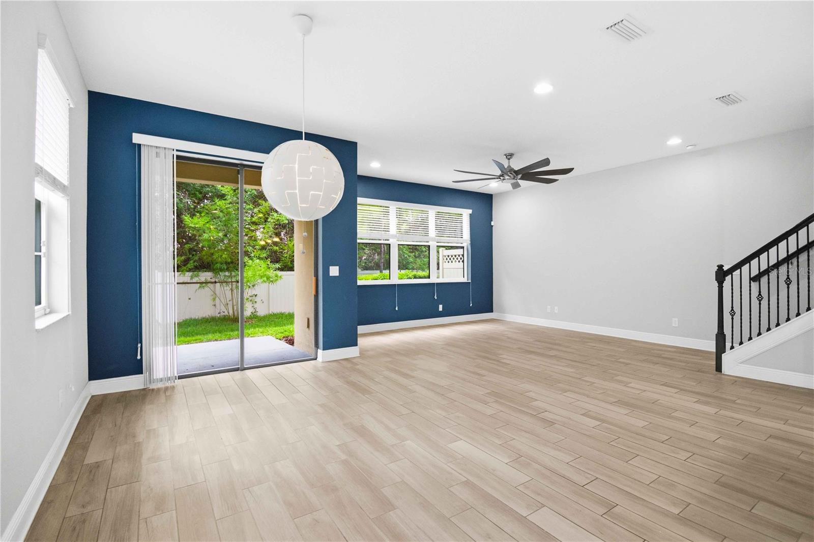 7856 52nd Ter E Property Photo 11