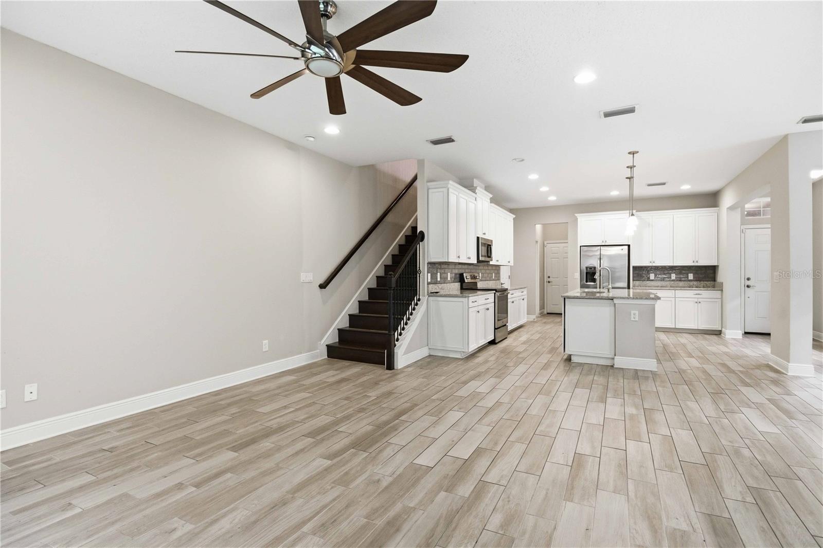 7856 52nd Ter E Property Photo 14